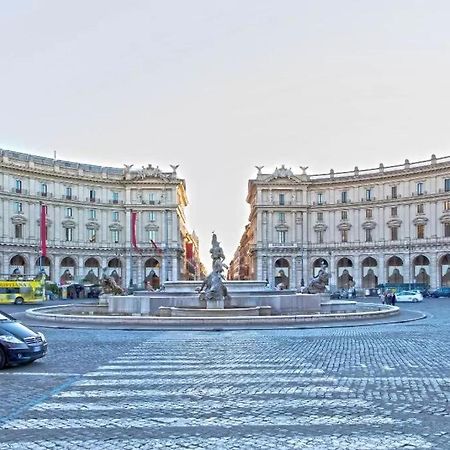 44 Appartamento Nel Centro Di Roma Via Nazionale Zewnętrze zdjęcie
